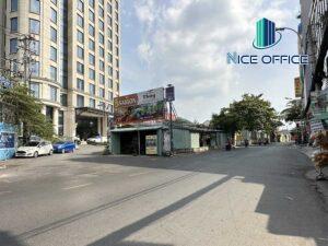 Đường Ung Văn Khiêm phía trước tòa nhà Đất Xanh Group Building