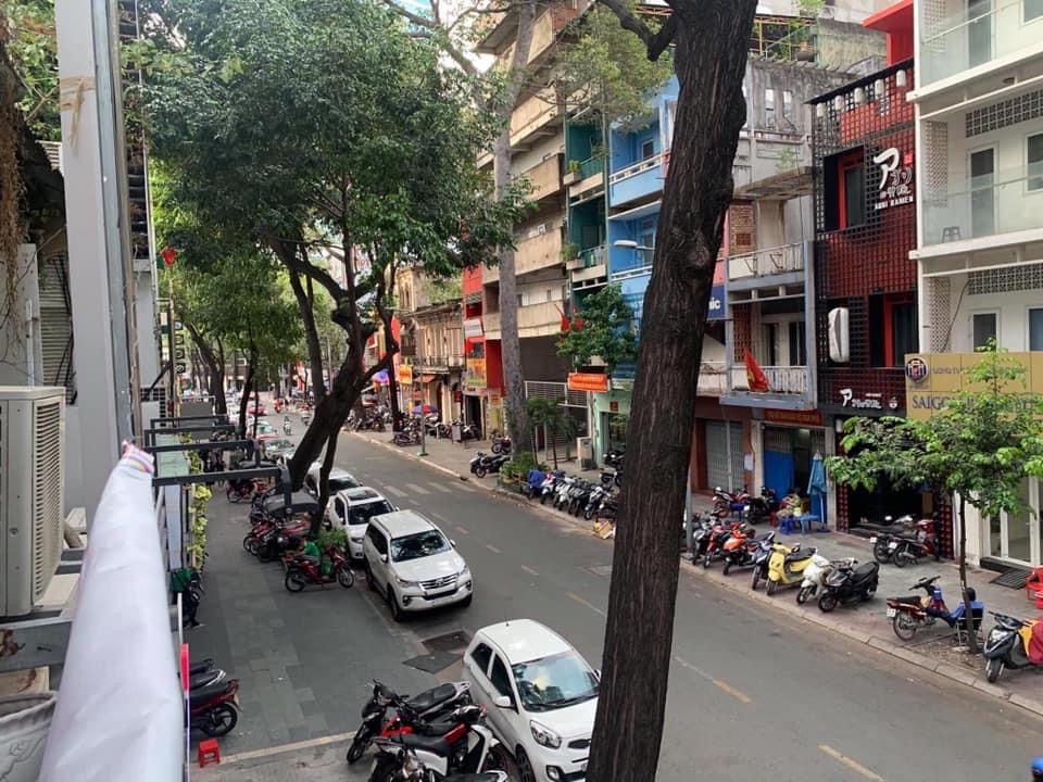 Một thoáng đường Hồ Tùng Mậu quận 1