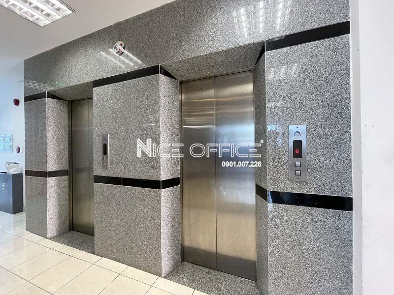 2-thang-may-tai-toa-nha-cholimex-building-quan-5