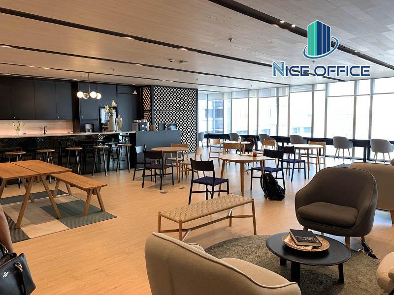 Khu vực pantry với thiết kế mở sang trọng