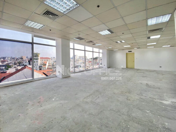 Mặt bằng sàn trống tại tòa nhà Intan Building
