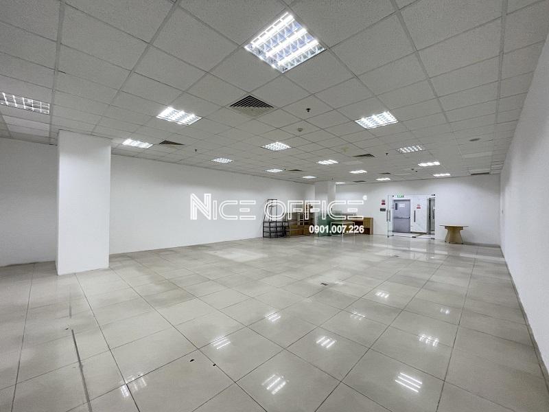 mat-bang-trong-tai-toa-nha-acm-building (2)