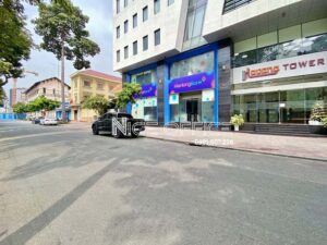 đường Hàm Nghi phía trước tòa nhà Havana Tower