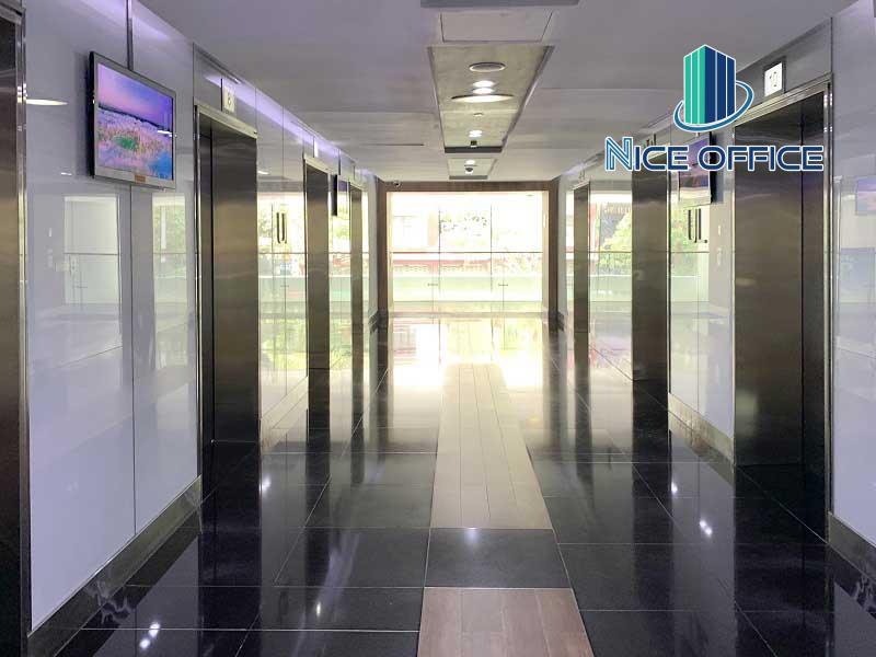 Hệ thống thang máy tốc độ cao tại văn phòng trọn gói Bitexco