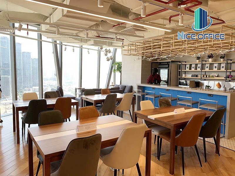 khu-vuc-lounge-tai-van-phong-tron-goi-lim-tower Khu vực tiện ích sử dụng chung tại văn phòng trọn gói Lim Tower