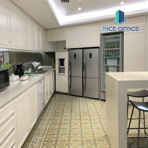 Khu vực pantry tại văn phòng trọn gói Bitexco - Tầng 16