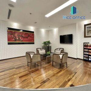 Khu vực tiếp khách chung tại văn phòng trọn gói Centec
