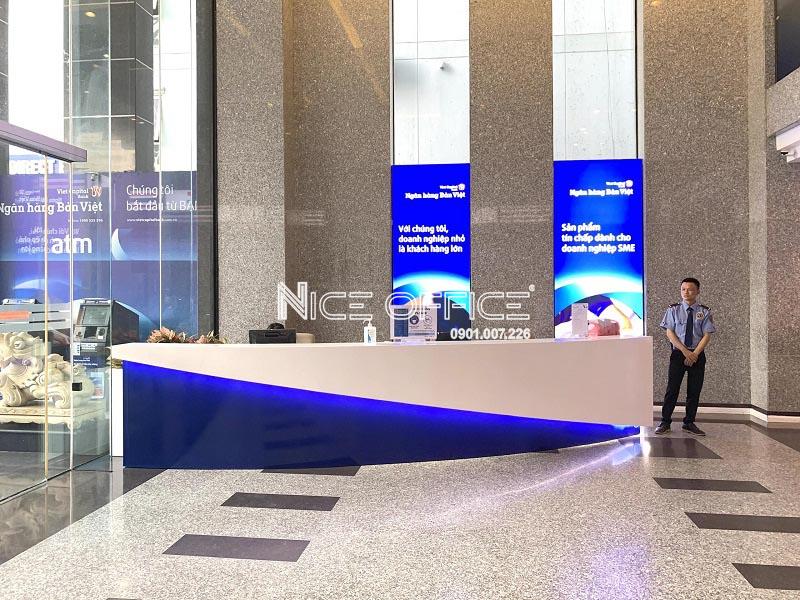 le-tan-tai-toa-nha-hm-town