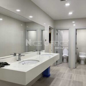 Nhà vệ sinh tại mỗi tầng tòa nhà City View Building