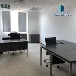 Phòng làm việc 4 chỗ được trang bị đầy đủ nội thất cao cấp