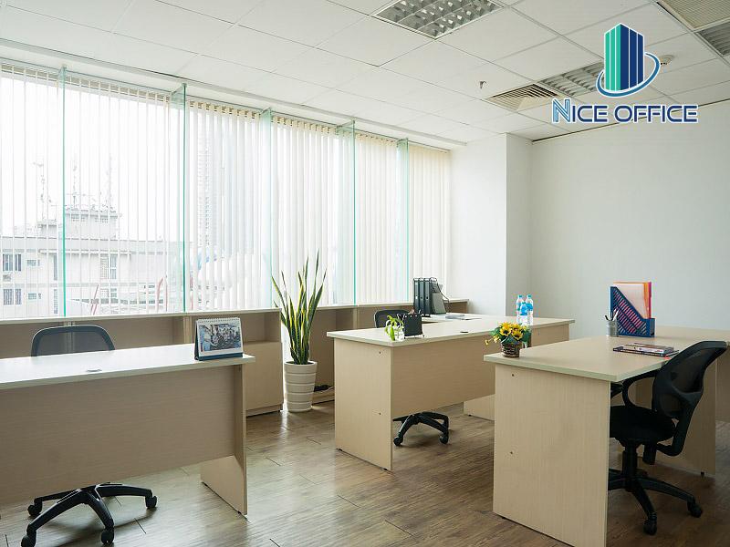 Phòng làm việc riêng với view thông thoáng tại văn phòng trọn gói TNR Tower