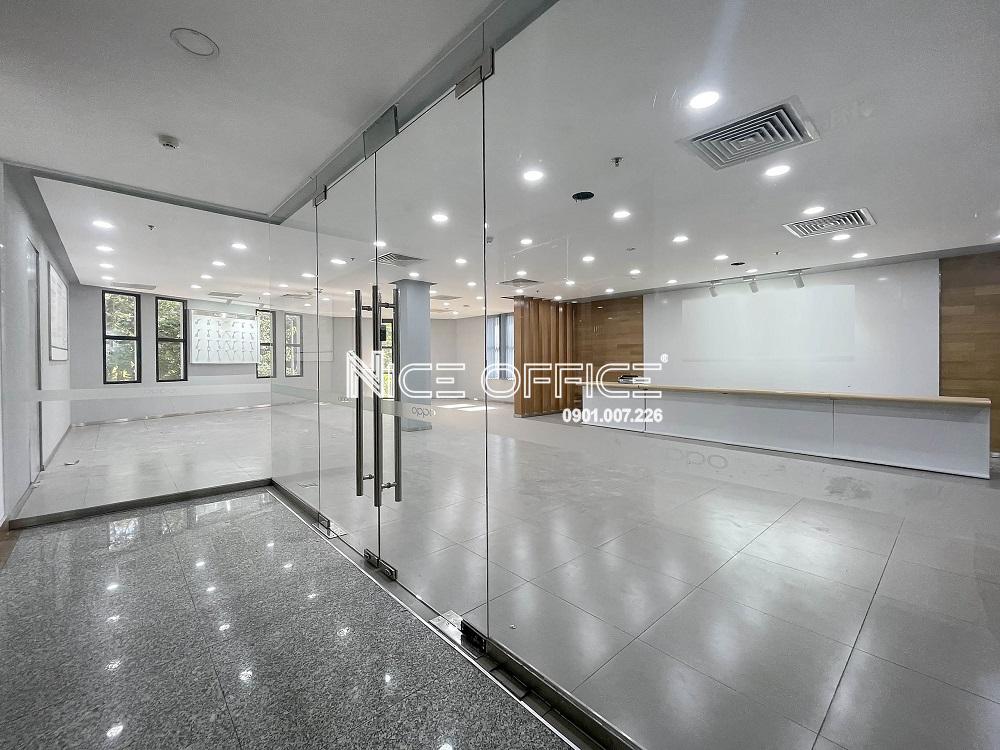 van-phong-cho-thue-nam-viet-building (2)