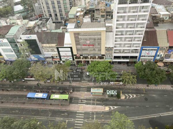 View đường Hàm Nghi nhìn từ tầng 14 tòa nhà Havana Tower
