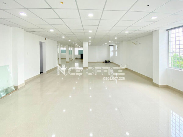 Mặt bằng trống cho thuê tại tòa nhà Halo 207 Điện Biên Phủ