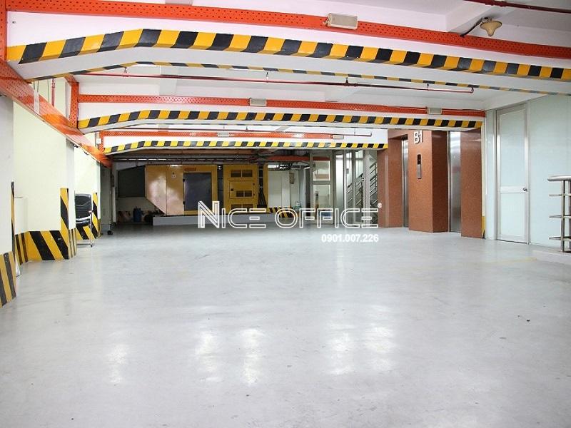 ham-xe-toa-nha-pax-sky-truong-dinh