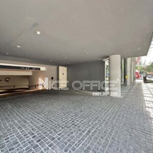 Lối xuống hầm xe tại tòa nhà President Place