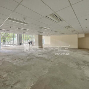 Mặt bằng trống tại tầng trệt tòa nhà Saigon Tower