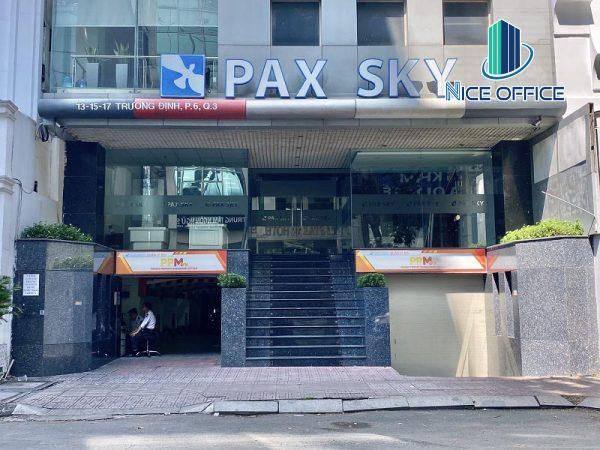 Mặt tiền tòa nhà Pax Sky Trương Định