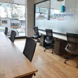 Phòng làm việc 6 chỗ tại văn phòng trọn gói The Sentry