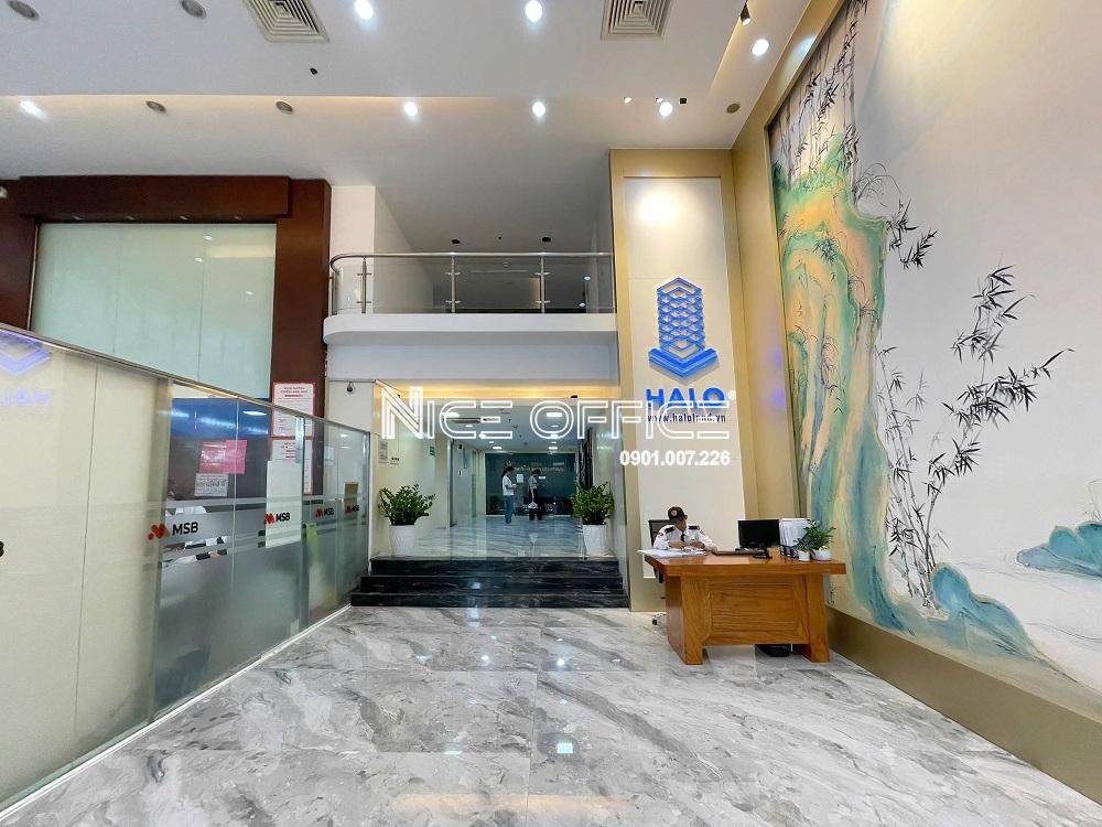 sanh-don-khach-tai-halo-premium-building