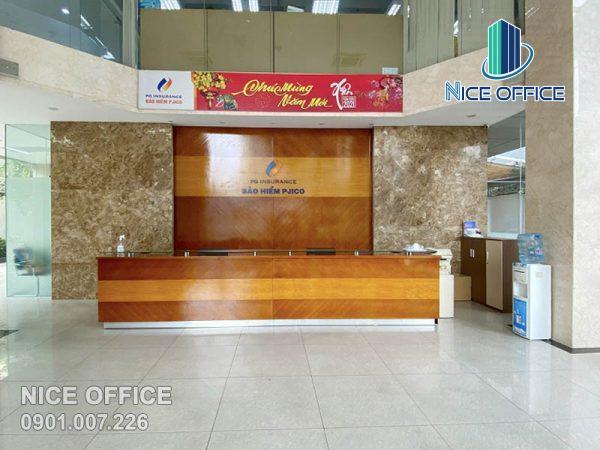 Sảnh lễ tân tại tòa nhà Pjico Building quận 3