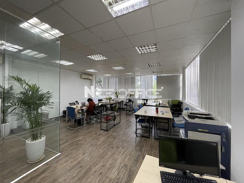 van-phong-dien-hinh-tai-toa-nha-halo-tran-quang-khai