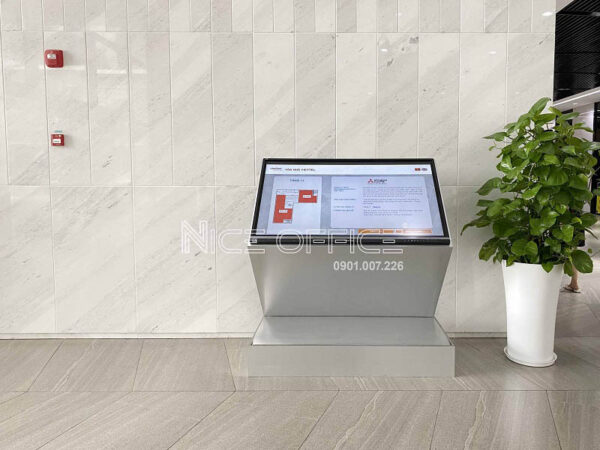 Bảng hướng dẫn thông tin tại tòa nhà Viettel Tower