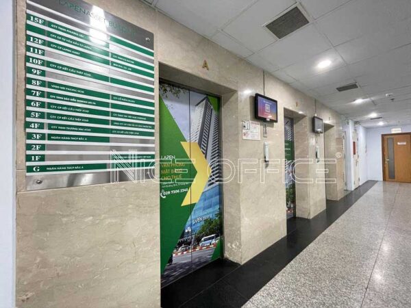 Khu vực thang máy tốc độ cao tại tòa nhà Lapen Asset