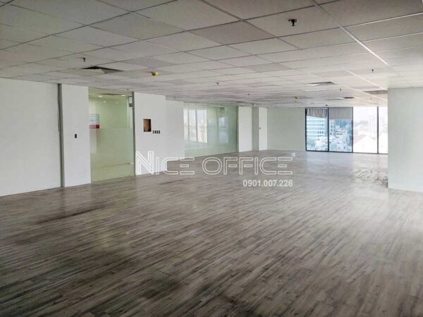 Mặt bằng trống tại tòa nhà Vina Building
