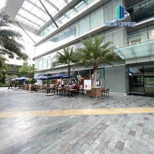 Tiện ích cafe tại tầng trệt tòa nhà Viettel Tower quận 10