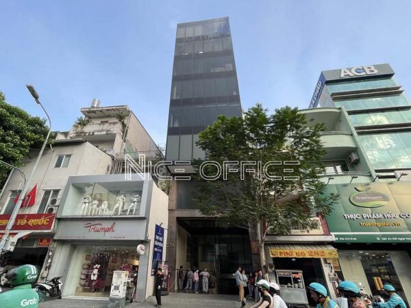 Tòa nhà Light House Xô Viết Nghệ Tĩnh quận Bình Thạnh