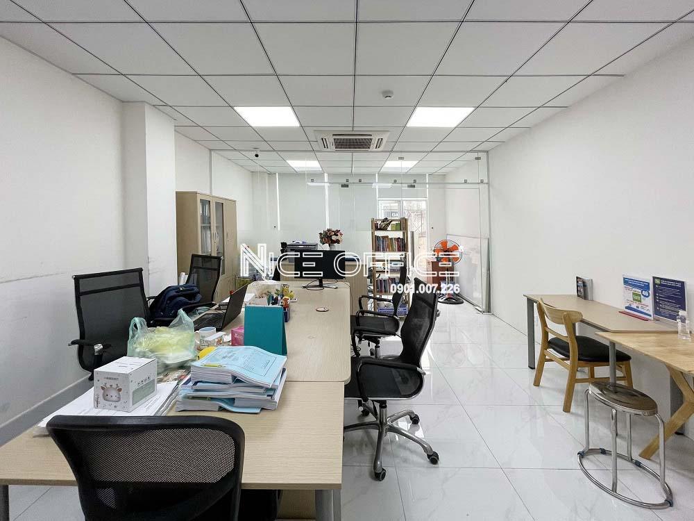 van-phong-tai-arc-real-building-vua-het-han-hop-dong