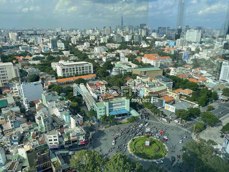 Văn phòng cho thuê gần Công Trường Dân Chủ có ưu điểm về giá và vị trí nhưng cũng có khuyết điểm về giao thông vào khung giờ cao điểm