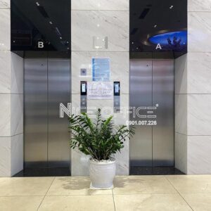 2 thang máy tốc độ cao tại tòa nhà Akuruhi Tower
