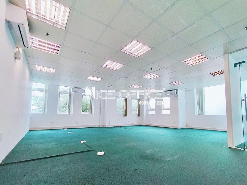 dien-tich-trong-cho-thue-tai-sohude-building-vuong-vuc-thong-thoang