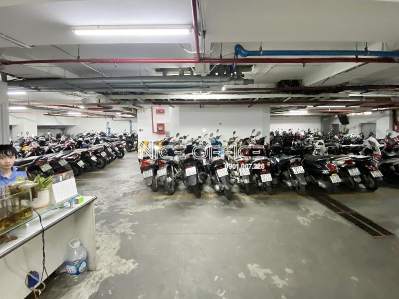 ham-xe-tai-toa-nha-bao-nhan-dan-quan-3