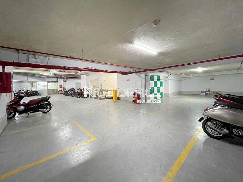 ham-xe-tai-toa-nha-lmak-the-venture