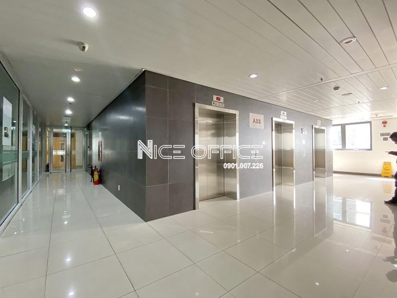 hanh-lang-chung-tai-moi-tang-ree-tower