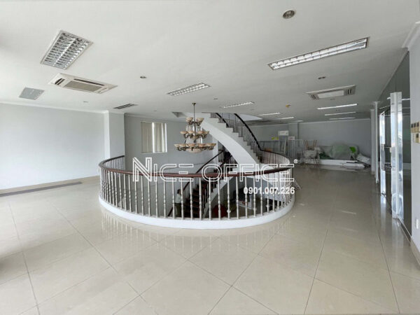 Khu vực tầng lửng cho thuê tại tòa nhà Việt Á Châu