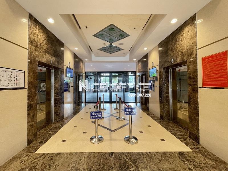 khu-vuc-thang-nay-toc-do-cao-tai-toa-nha-flemington-tower