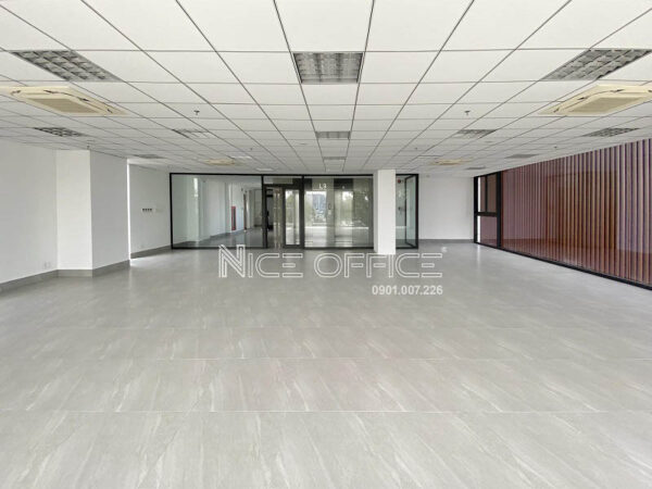 Mặt bằng trống cho thuê tại tòa nhà Akuruhi Tower