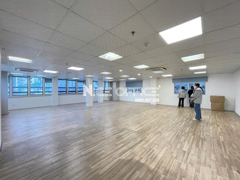 mat-bang-trong-thuc-te-tai-toa-nha-hp-building