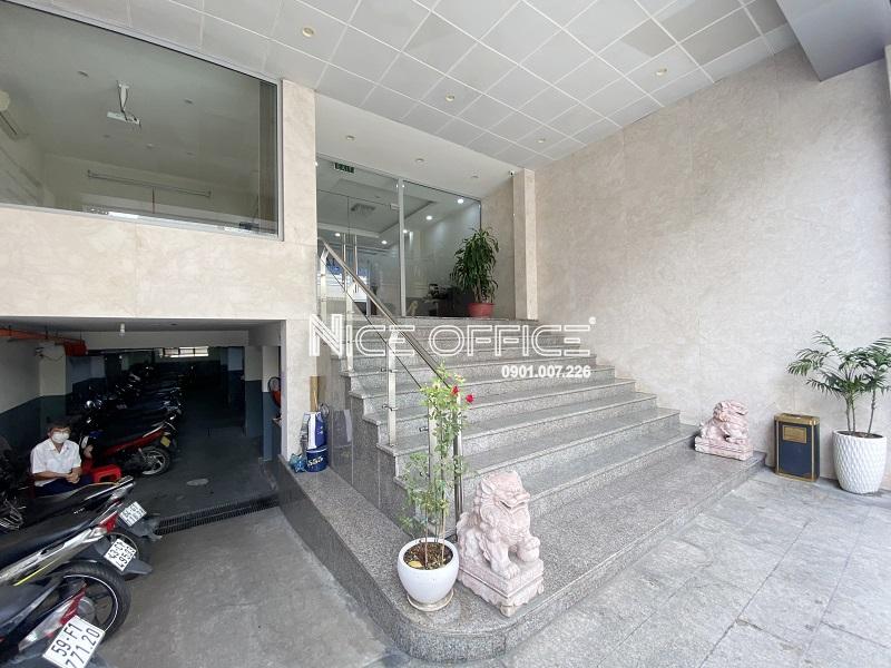 mat-tien-toa-nha-vital-building-quan-1