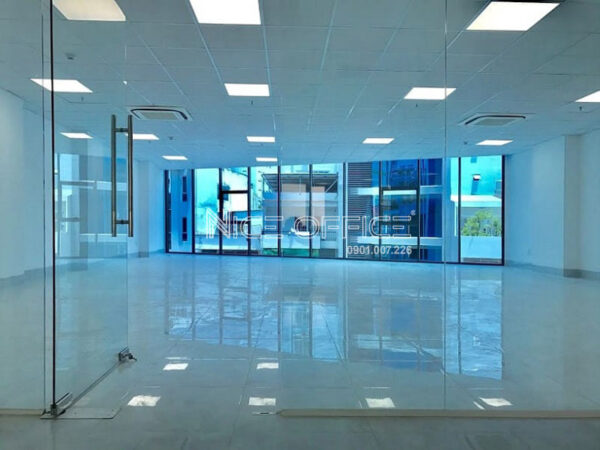 Sàn văn phòng trống tại tòa nhà La Vela Building