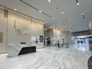 Sảnh đón khách tại tòa nhà Centre Point Tower