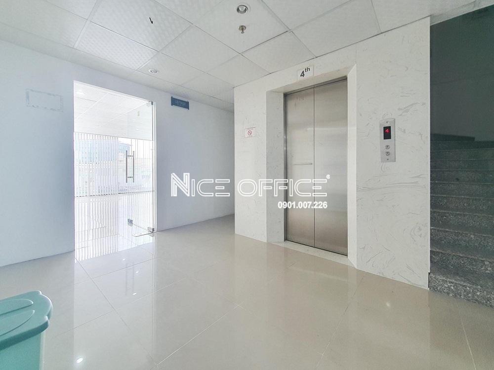 thang-may-tai-toa-nha-halo-building-tran-huy-lieu