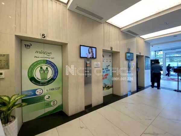 Thang máy tốc độ cao tại tòa nhà TTC Building