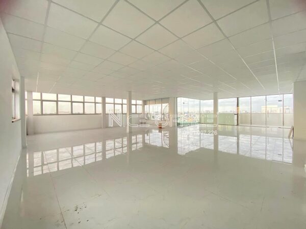 Văn phòng cho thuê điển hình tại tòa nhà PLS Nguyễn Kiệm