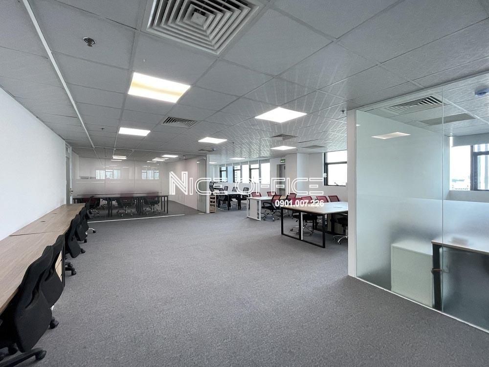 van-phong-dien-hinh-tai-km-tower-1