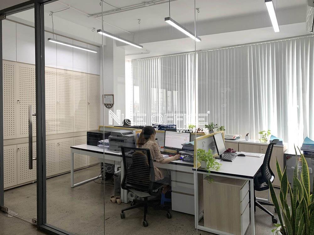 van-phong-khach-hang-dang-thue-tai-thai-son-sp